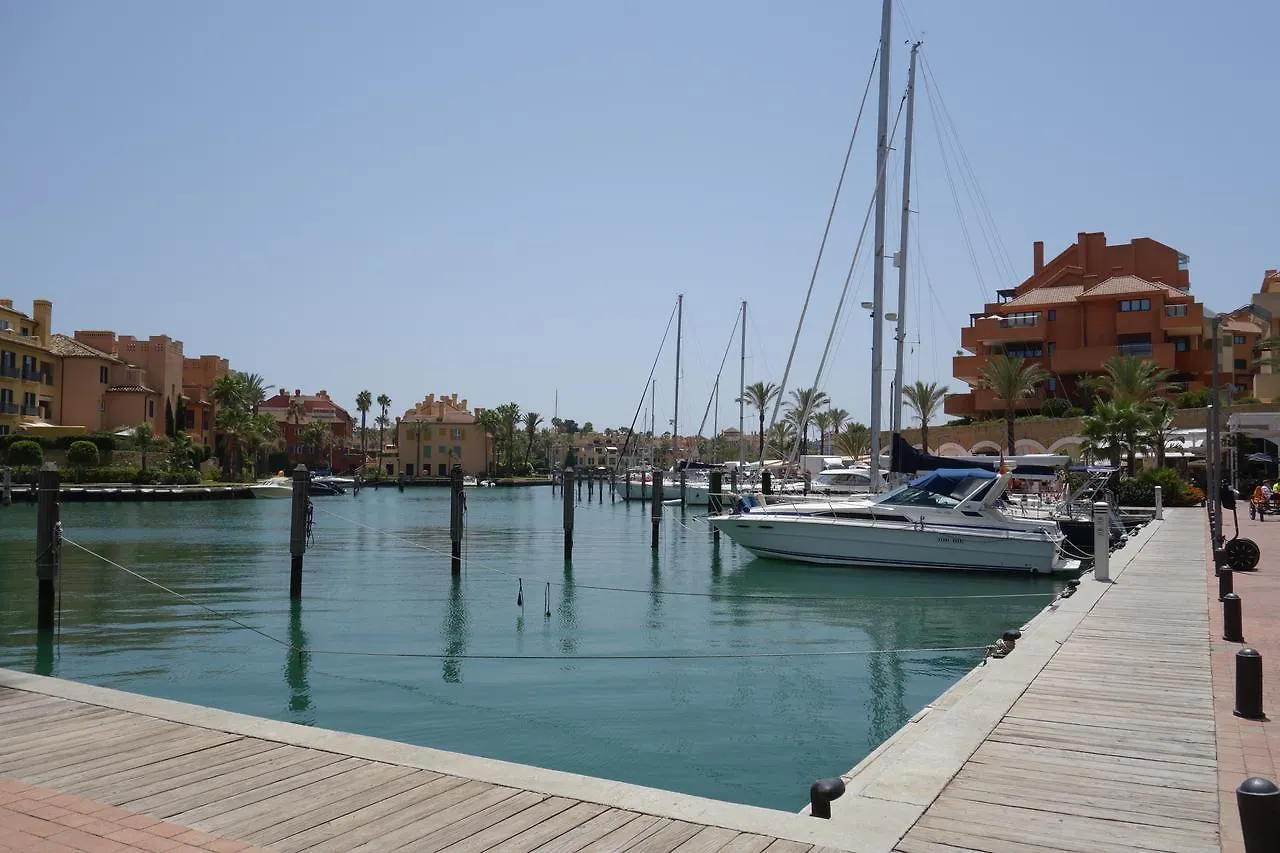 2225-Spacious 3 Bedrooms With Sea View Casares