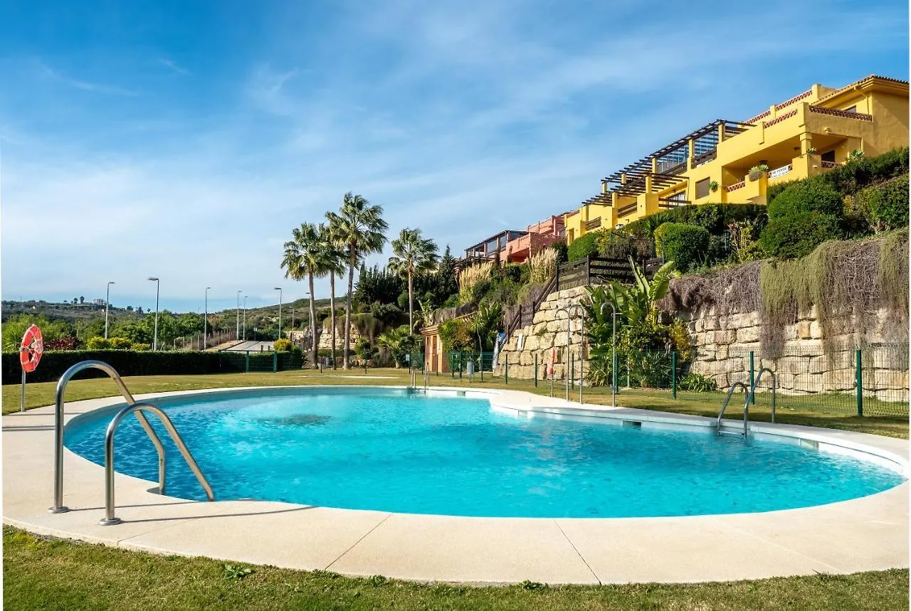2225-Spacious 3 Bedrooms With Sea View Casares Apartment